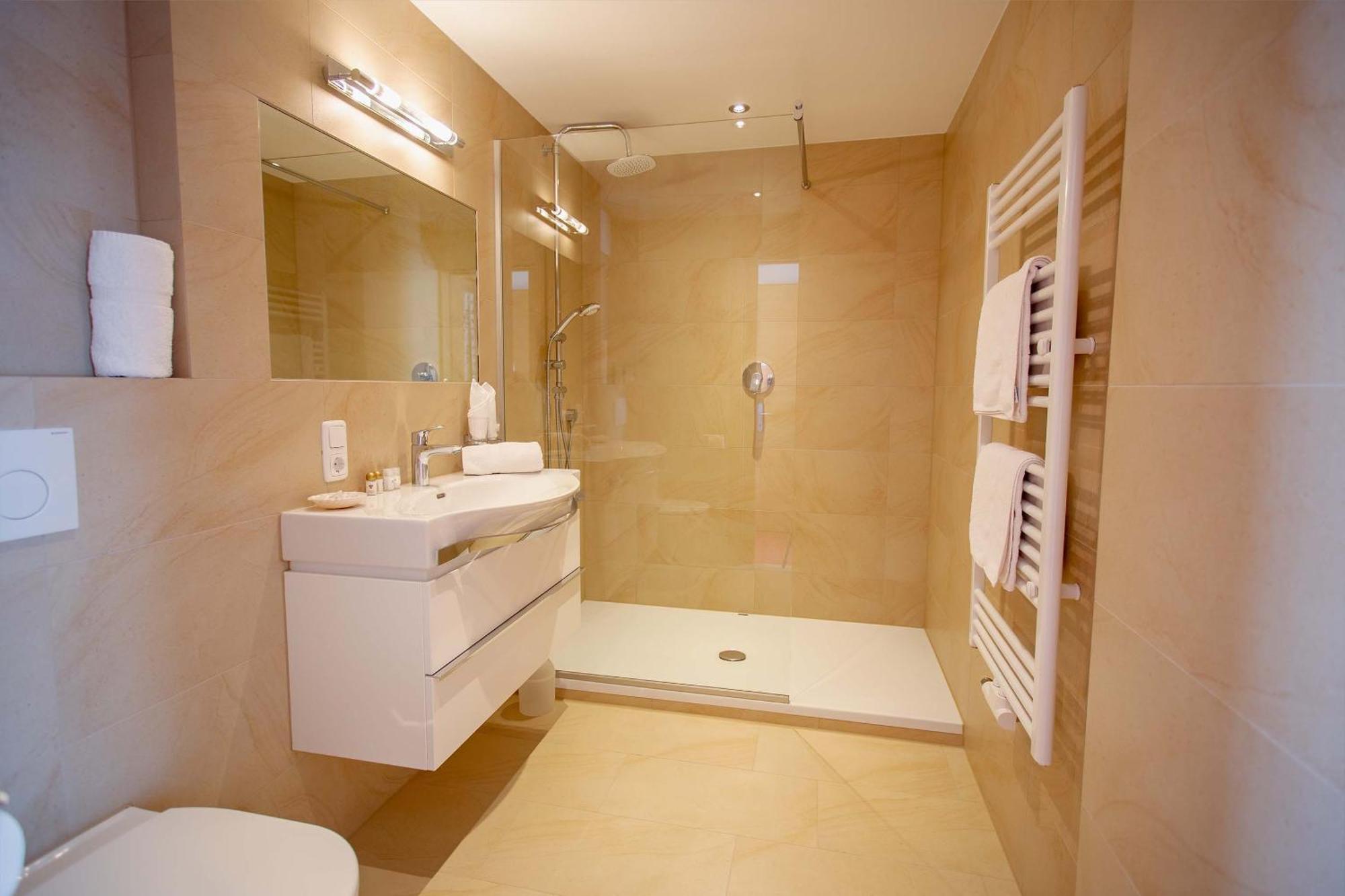 Pension Inge Санкт-Антон-ам-Арльберг Экстерьер фото