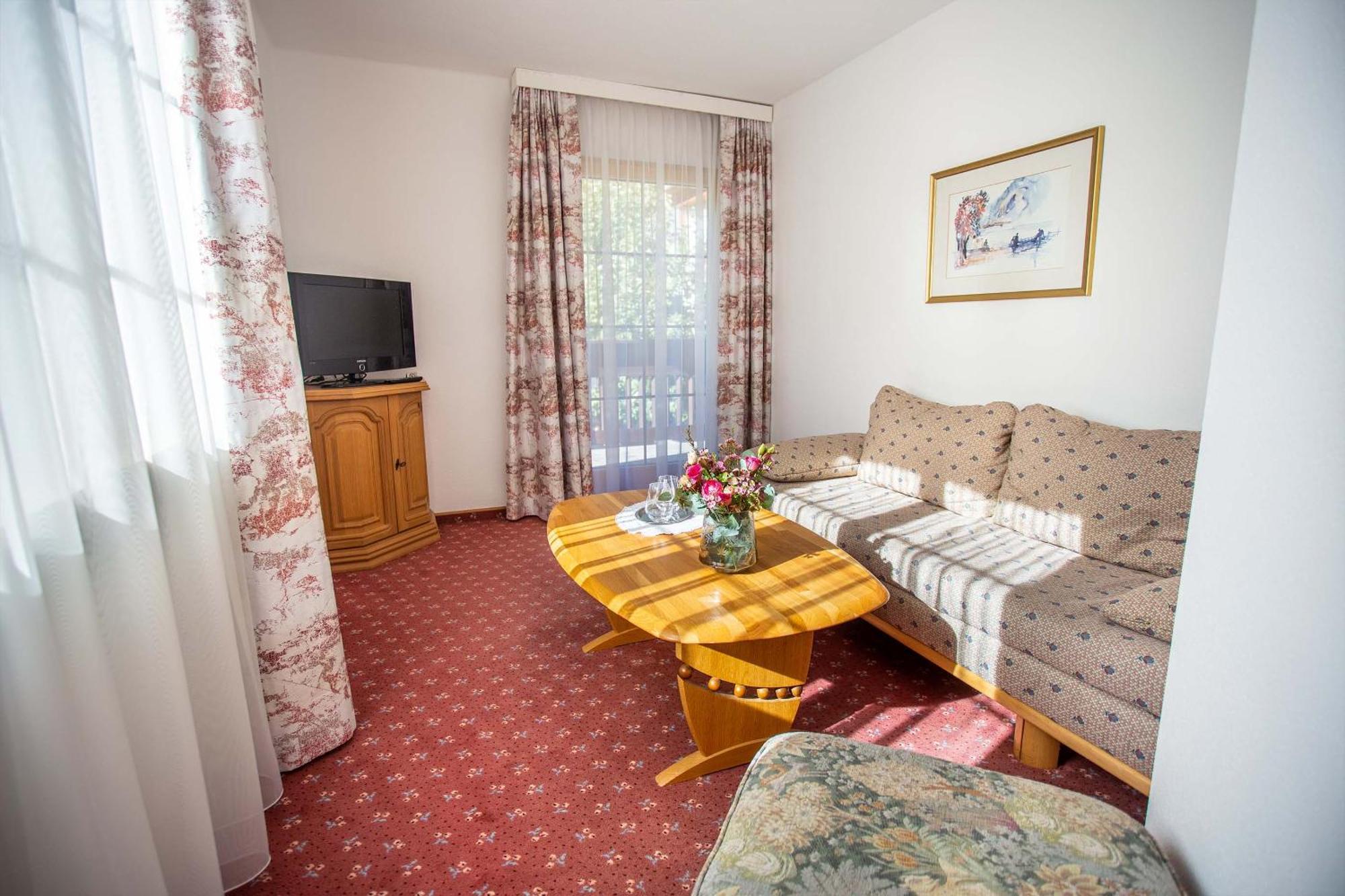 Pension Inge Санкт-Антон-ам-Арльберг Экстерьер фото
